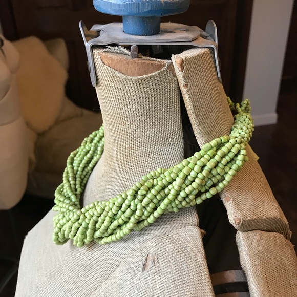 Beaded Necklace - Green - Picture 3 of 4